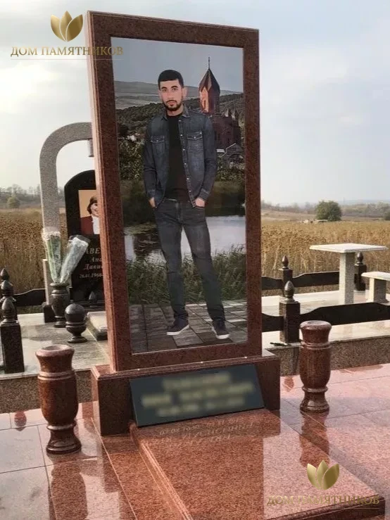 Элитный памятник Портрет 37